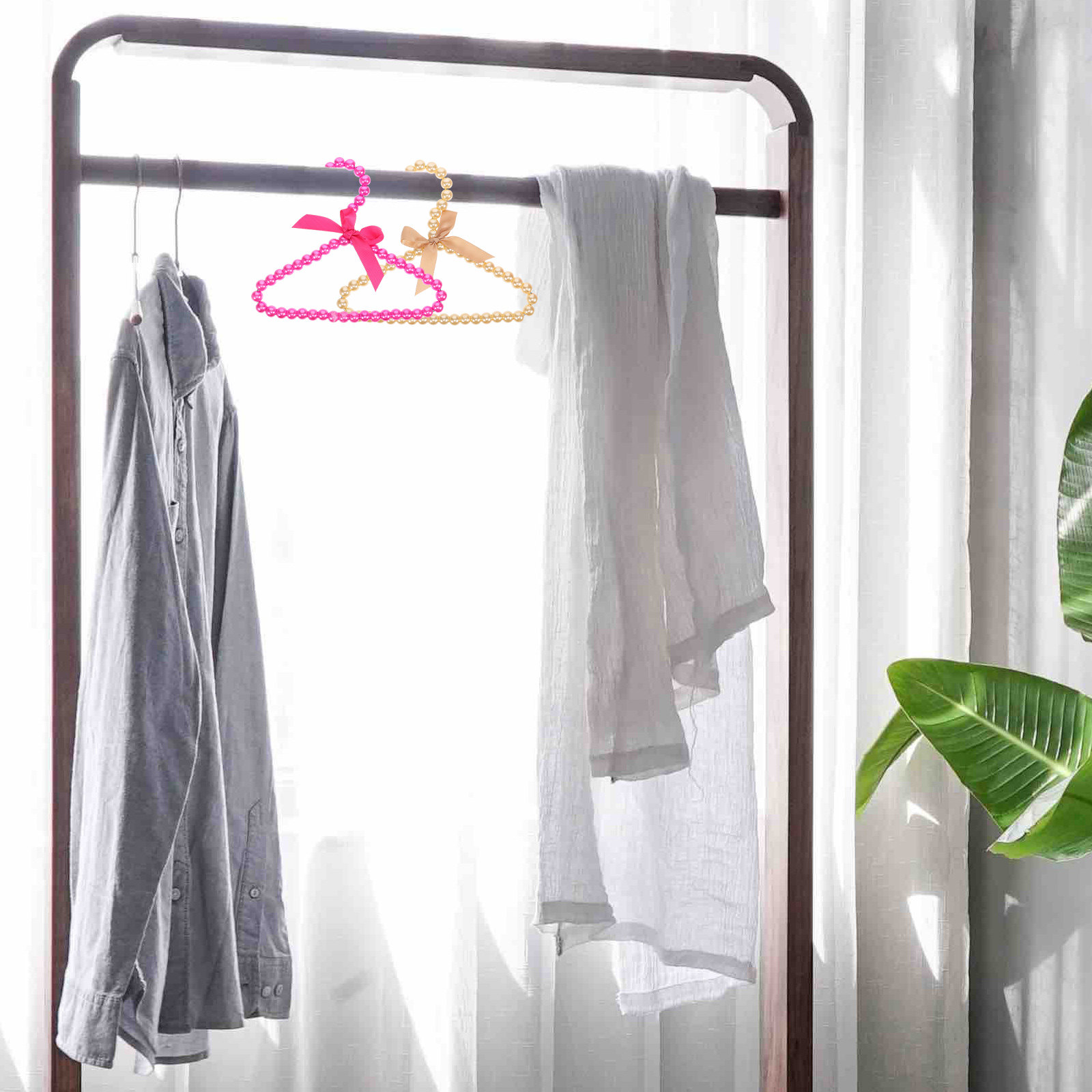 4Pcs Pearl Pet Clothes Hanger  - Baby Clothing Rack 评论和价格